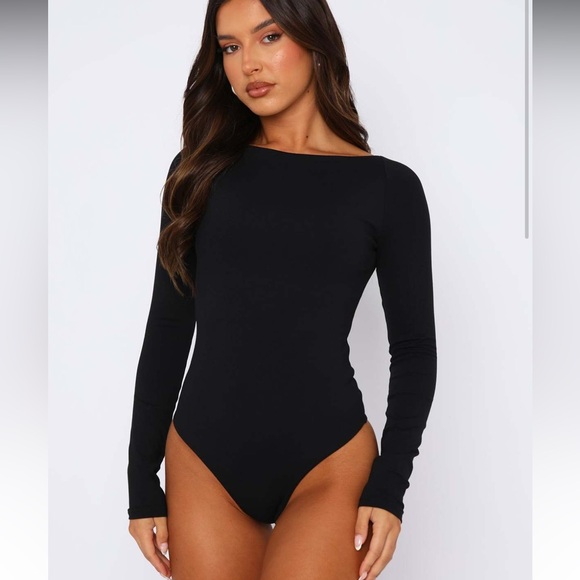 White Fox Boutique Tops - NWT white fox Attracted To You Long Sleeve Bodysuit Black